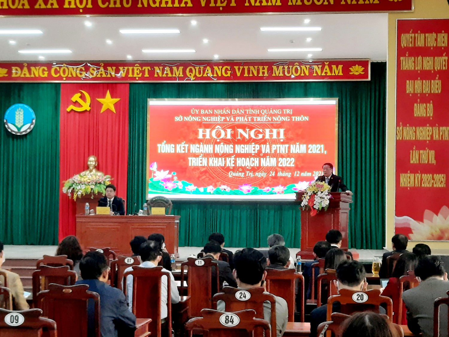 Ông Hà Sỹ Đồng - UVBTV Tỉnh ủy, Phó chủ tịch UBND tỉnh phát biểu chỉ đạo tại Hội nghị
